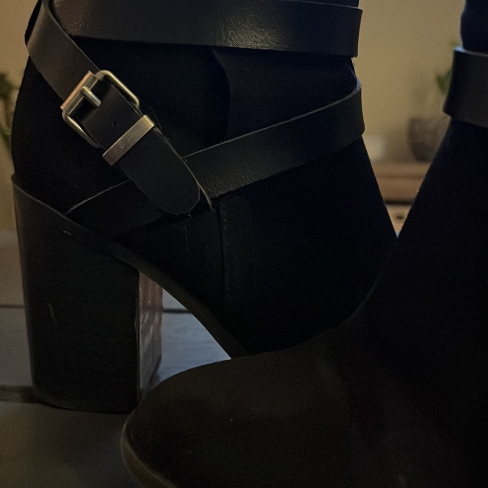 Madden Girl Elliot Booties - Picture 2 of 10